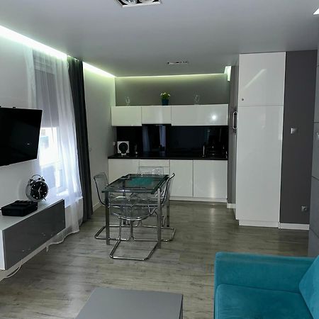 Apartament Shadow Grey Kolberg Exterior foto